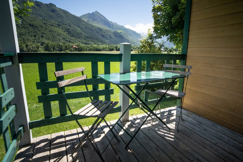 Location de vacances - Chalet à Aucun - Terrasse chalet Origine DUO+ - Azun Nature