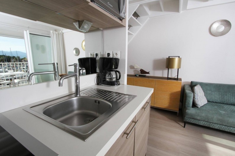 Location de vacances - Appartement à Saint-Cyprien Plage - Duplex, Cuisine et salon