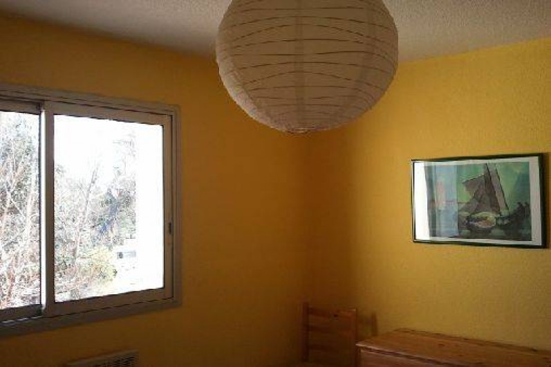 Location de vacances - Villa à Portiragnes - Villa C, chambre deux lits simples au premier étage, côté sud.