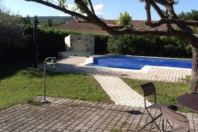 Location de vacances - Villa à Roussas - Terrasse