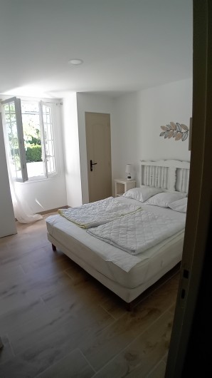 Location de vacances - Villa à Roussas - Chambre 1 au Sud