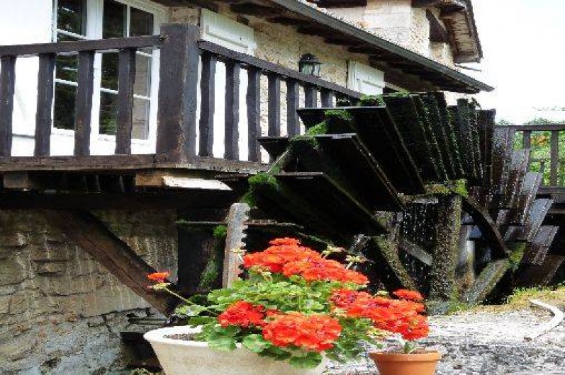 Location de vacances - Moulin à Migné-Auxances - la roue