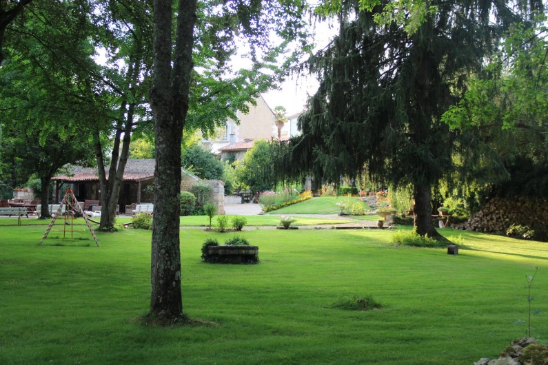 Location de vacances - Moulin à Migné-Auxances - le jardin