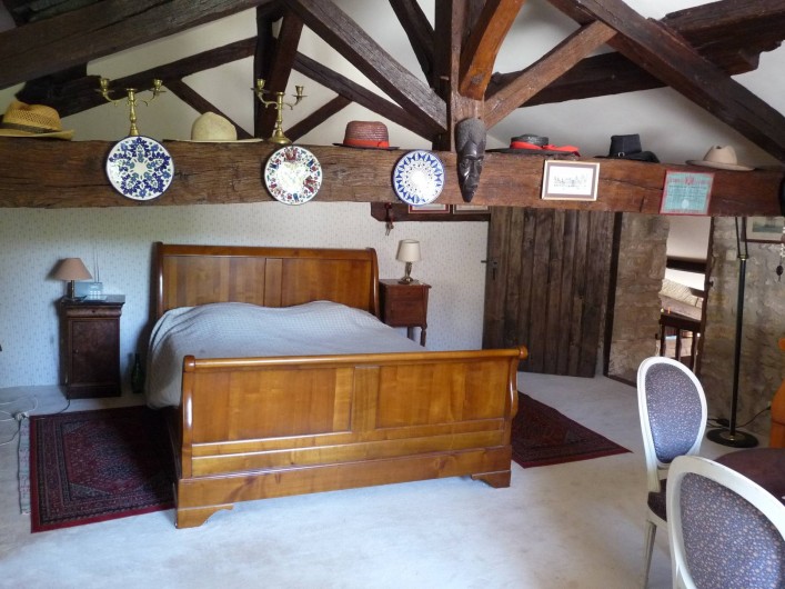 Location de vacances - Moulin à Migné-Auxances - chambre 4 à l'étage 1 lit de 160 cm + 2 lits de 90 cm