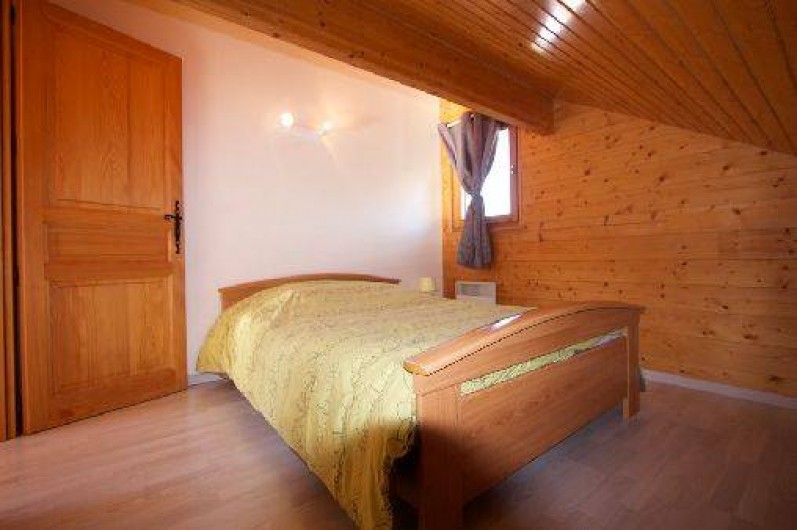 Location de vacances - Chalet à Xonrupt-Longemer - chambre du haut 1