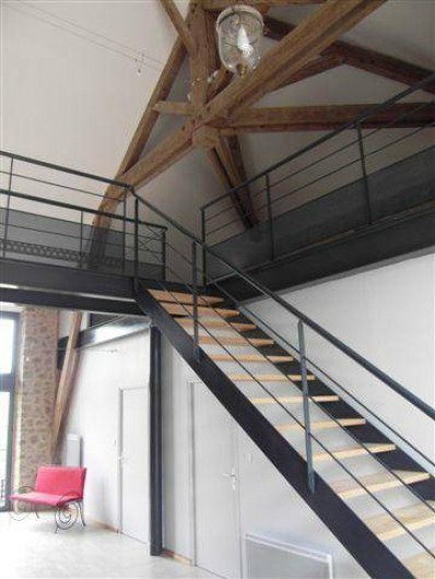 Location de vacances - Gîte à Roussennac - Accès mezzanine du gîte