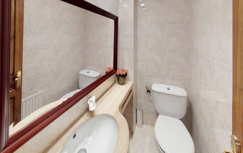 Location de vacances - Mas à Sant Antoni de Calonge - toilette invités au rez-chaussée