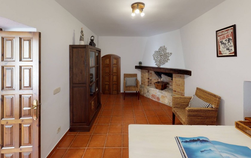 Location de vacances - Mas à Sant Antoni de Calonge - Cabinet de lecture avec coin bureau et cheminée en pierre naturelle