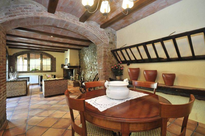 Location de vacances - Mas à Sant Antoni de Calonge - La salle à manger classique authentique