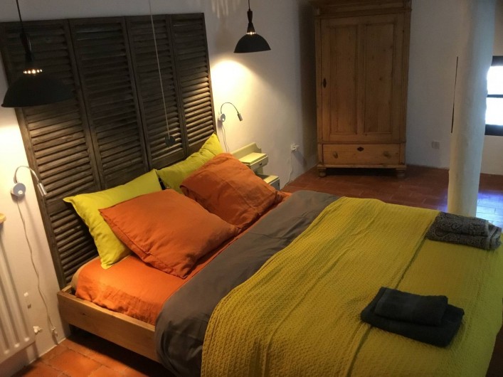 Location de vacances - Gîte à Mialet - Chambre 1 du gîte du Figuier