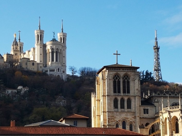 Location de vacances - Appartement à Arandon - CATHEDRALE DE FOURVIERES