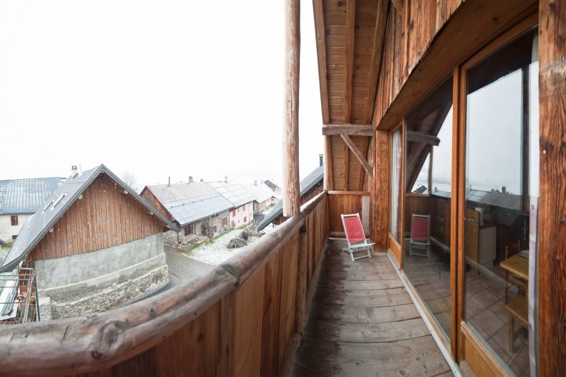 Location de vacances - Appartement à Albiez-le-Vieux - balcon