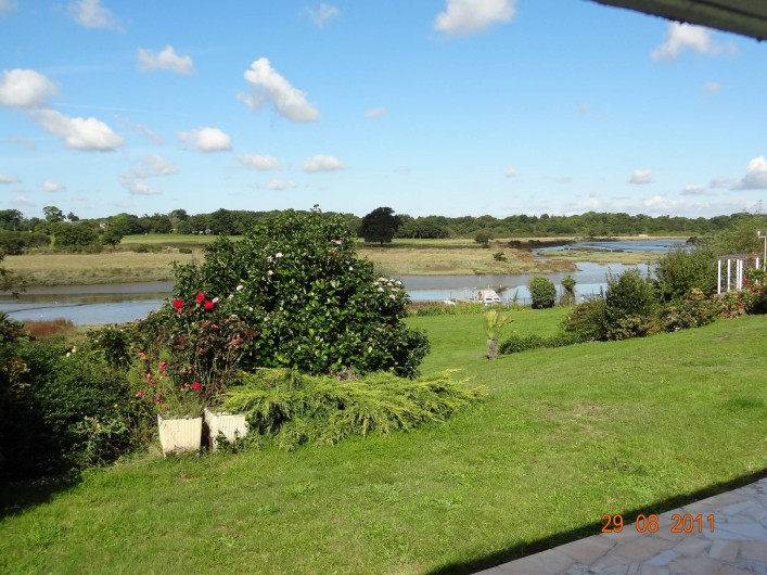 Location de vacances - Villa à Theix - vue sur le golfe du Morbihan.