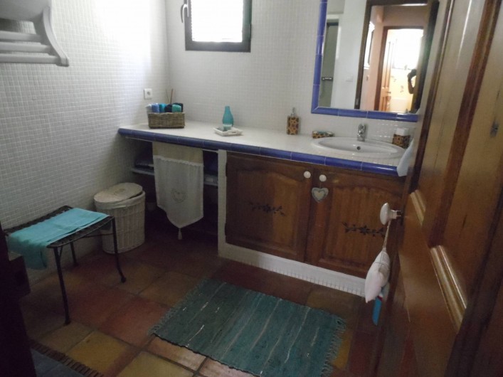 Location de vacances - Mas à Venasque - Salle de bains