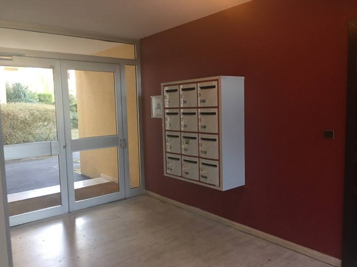 Location de vacances - Appartement à Cassis - L'entrée de la résidence