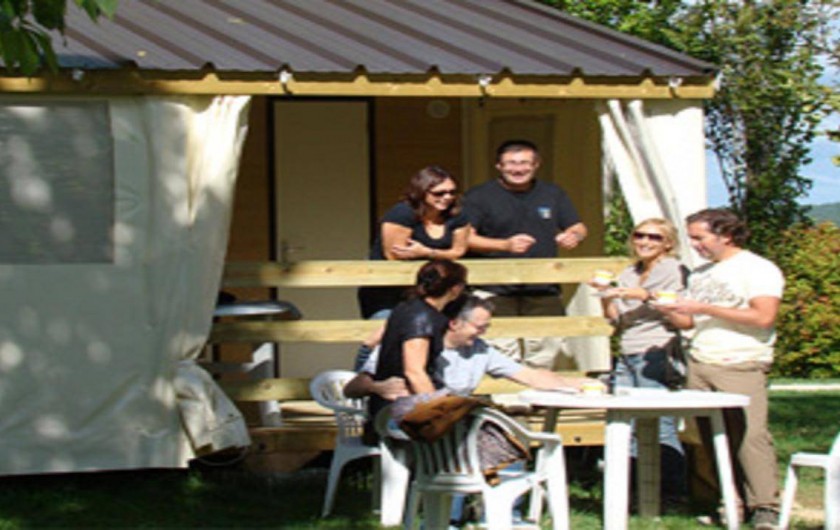 Location de vacances - Bungalow - Mobilhome à Saint-Pierre-Lafeuille