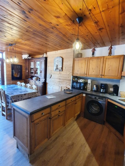 Location de vacances - Appartement à Villaroger - Cuisine/séjour