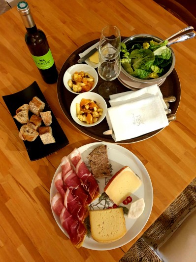 Location de vacances - Chambre d'hôtes à Tautavel - Dîner "sur le pouce"