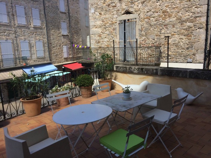 Location de vacances - Gîte à Les Vans - terrasse 