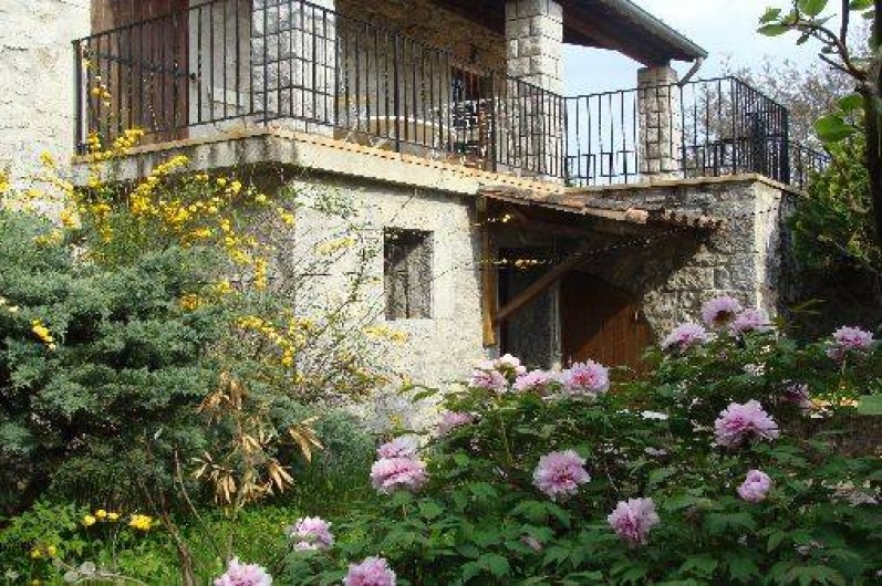 Location de vacances - Appartement à Saint-Alban-Auriolles - Jardin du Rez-de-Chaussée