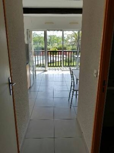 Location de vacances - Appartement à Le Cap d'Agde - VUE SEJOUR COTE DROIT