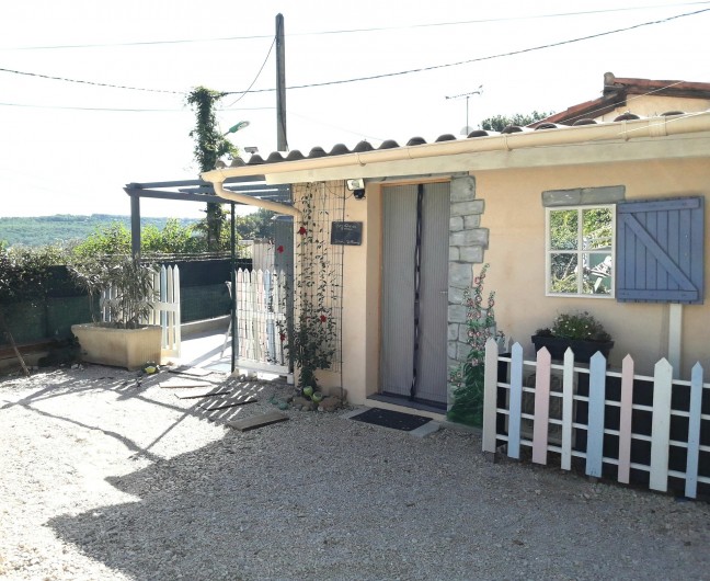 Location de vacances - Maison - Villa à Istres - le studio  Oustau d'Istryo (petite maison en provençale)