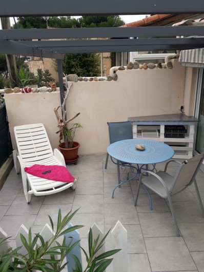 Location de vacances - Maison - Villa à Istres - transat pour se decontracter