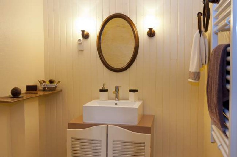 Location de vacances - Chambre d'hôtes à Saint-Yzans-de-Médoc - La suite familiale