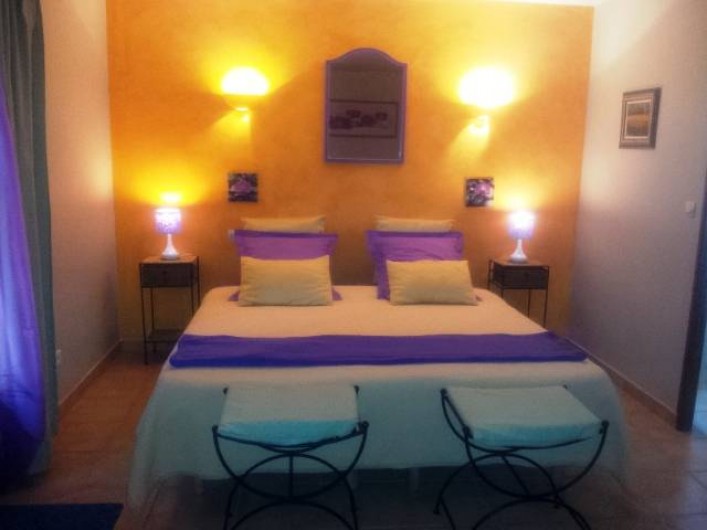 Location de vacances - Chambre d'hôtes à Vacquières - Chambre familiale "4 Saisons"