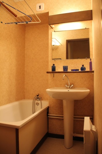 Location de vacances - Appartement à Super Lioran - Salle d'eau wc indépendant