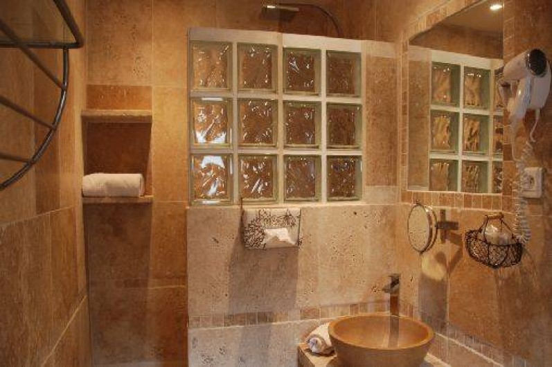 Location de vacances - Hôtel - Auberge à La Tour-d'Aigues