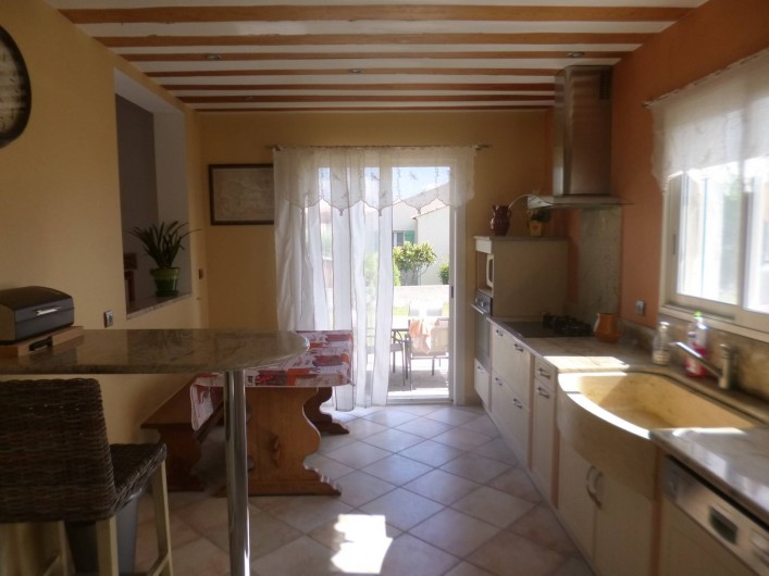 Location de vacances - Villa à Saint-Côme-et-Maruéjols - La cuisine 2.......
