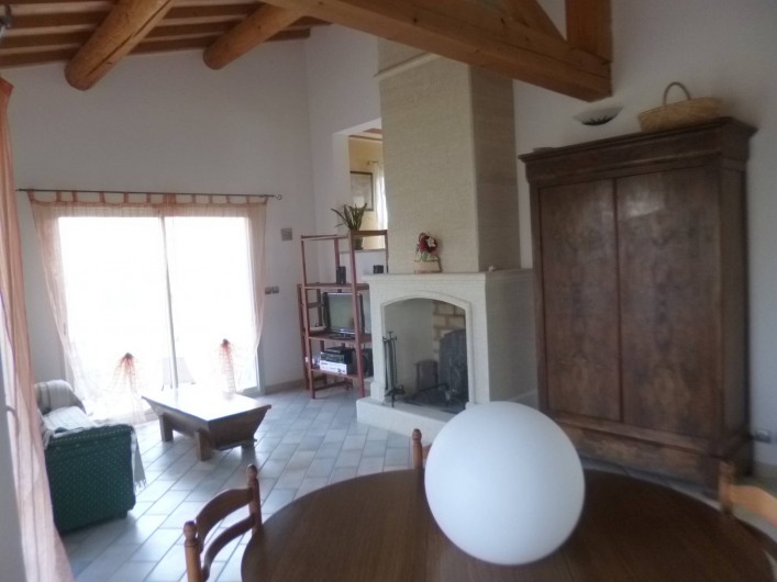 Location de vacances - Villa à Saint-Côme-et-Maruéjols - Le salon........