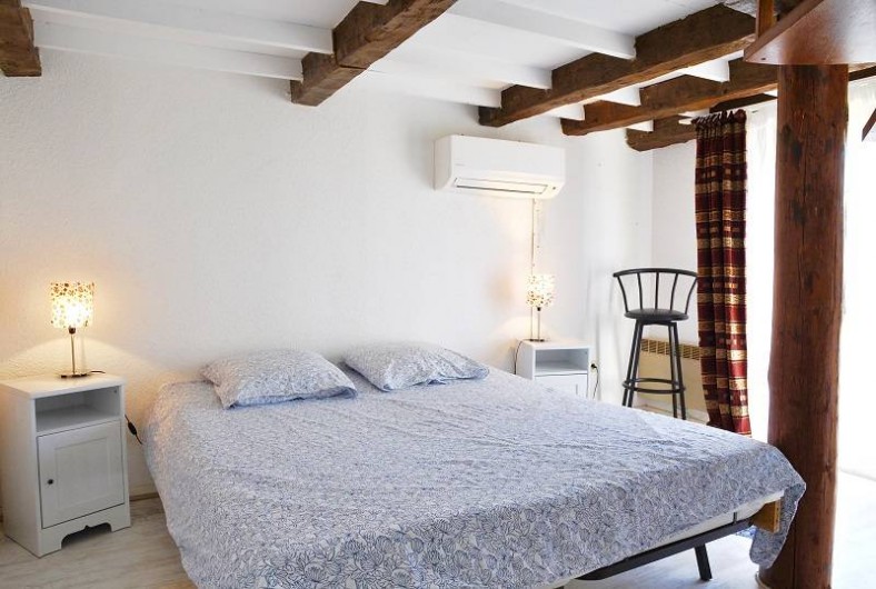 Location de vacances - Appartement à Le Grau-du-Roi - La chambre du duplex (climatisée)