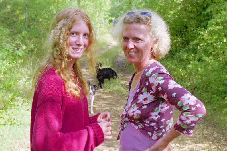 Location de vacances - Villa à Simeyrols - Chemin de randonnée derrière la maison  Ronde des villages boucle de 120km oct