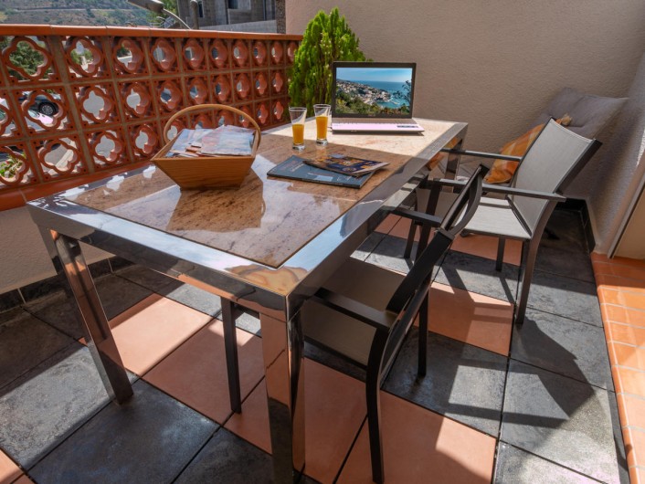 Location de vacances - Gîte à Cerbère - Terrasse privative plein Sud de 10 M²