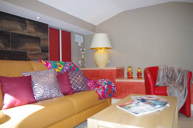 Location de vacances - Gîte à Cerbère - Mezzanine avec salon détente