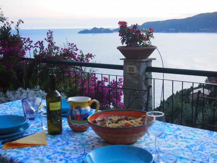 Location de vacances - Villa à Zoagli - Terrasse a manger
