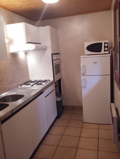 Location de vacances - Chalet à Lescheraines - cuisine