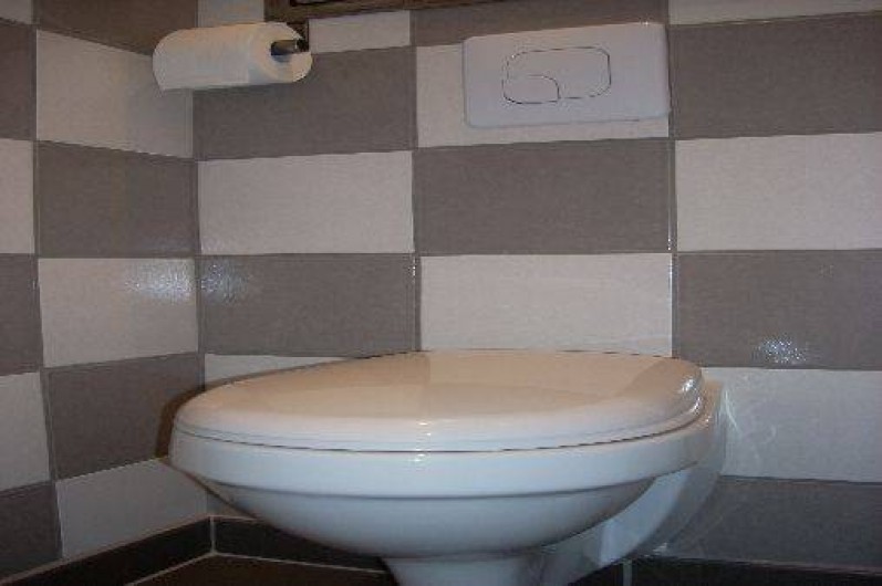 Location de vacances - Villa à Aubenas - w.c. 1er étage indépendant