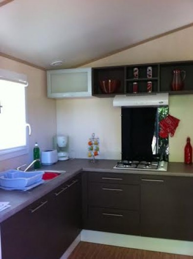 Location de vacances - Chalet à Parentis-en-Born - coin cuisine