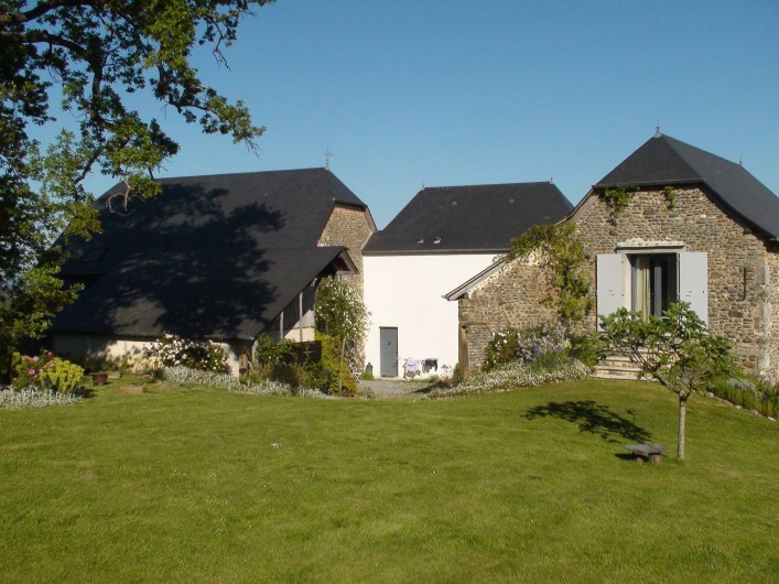 Location de vacances - Gîte à Lucq-de-Béarn - Ensemble de l'enclos béarnais