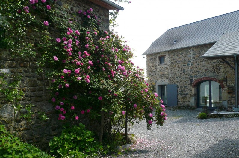 Location de vacances - Gîte à Lucq-de-Béarn - Entrée du gîte