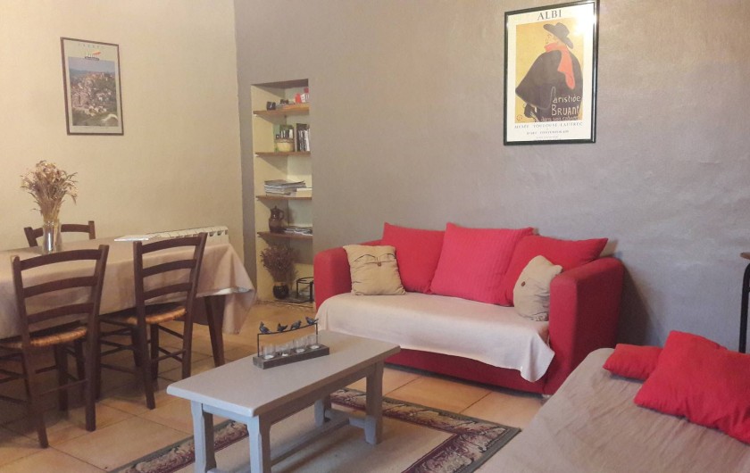 Location de vacances - Gîte à Lisle-sur-Tarn - salon -salle a manger