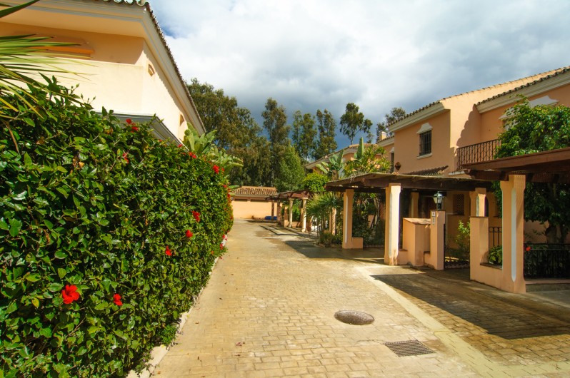 Location de vacances - Maison - Villa à Estepona - Urbanisation privée Venalmar avec 30 maisons de ville