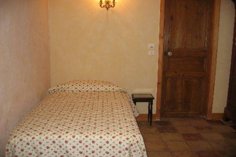 Location de vacances - Chambre d'hôtes à Fabrègues - Le Nom de la Rose, pour une personne.