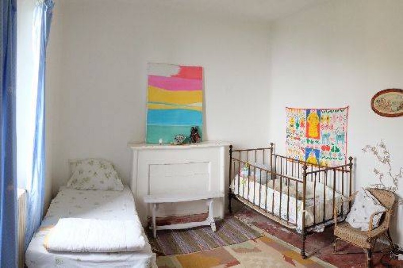 Location de vacances - Villa à Canari - chambre d'enfant