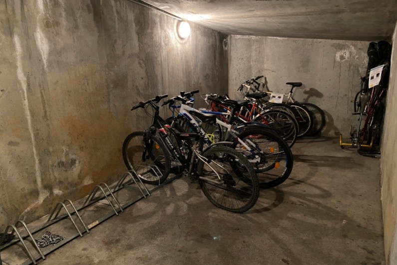 Location de vacances - Studio à Nantes - Local à vélos sécurisé en sous sol