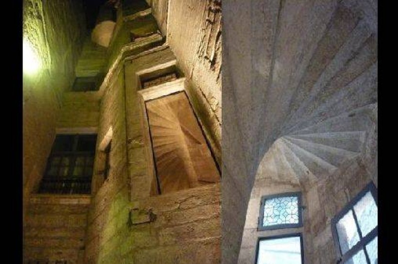 Location de vacances - Appartement à Pézenas - Entrée de la maison