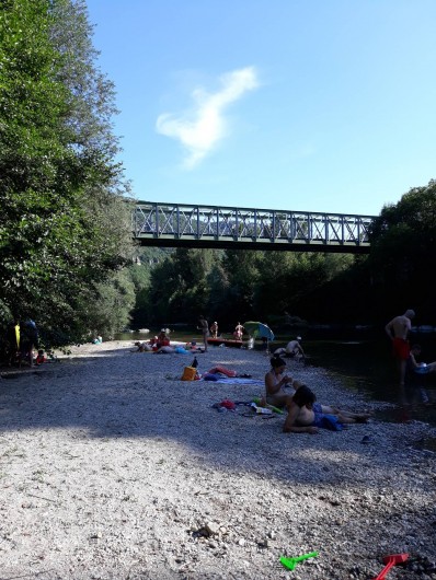 Location de vacances - Gîte à La Cresse - La petite plage sous la maison